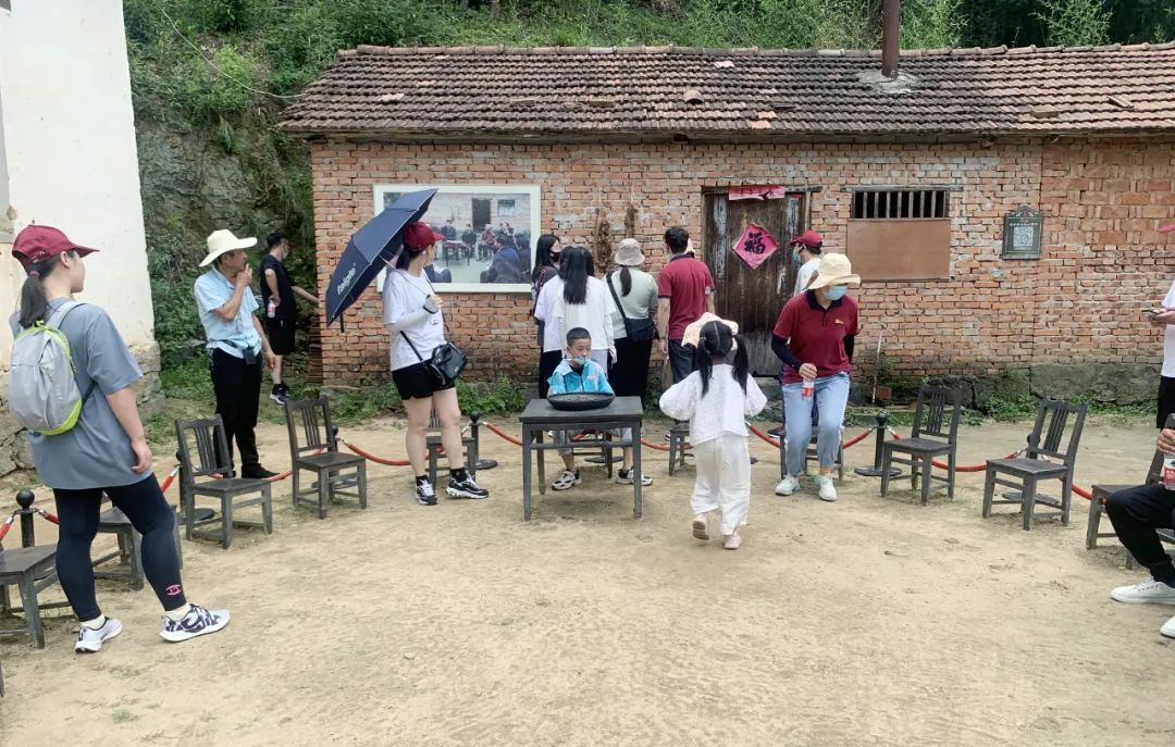 凝心聚力，創(chuàng)造無限 | 冠科集團(tuán)開展戶外拓展活動(dòng)