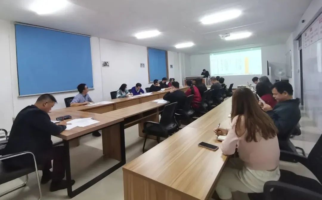促提升，強(qiáng)管理！冠科集團(tuán)舉辦管理層領(lǐng)導(dǎo)力培訓(xùn)